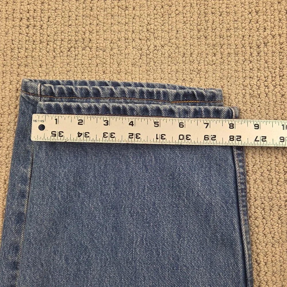 Vintage Levi's 550 Relaxed Fit‎ Jeans Medium Wash Blue Mens 40x32 Y2K